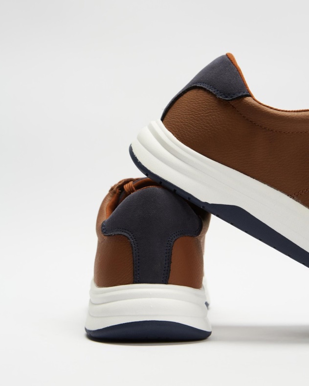 Cognac Romero Mode Aldo