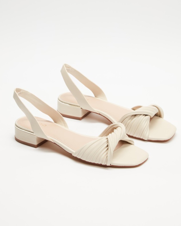 Mode Aldo Nabila Anden Hvid