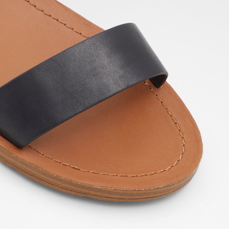 Mode Sort Kedaredia Aldo