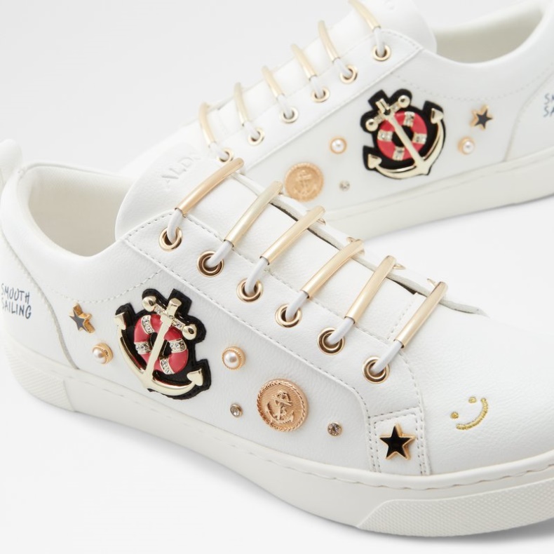 Aldo Hvid Fashion Talaeraen