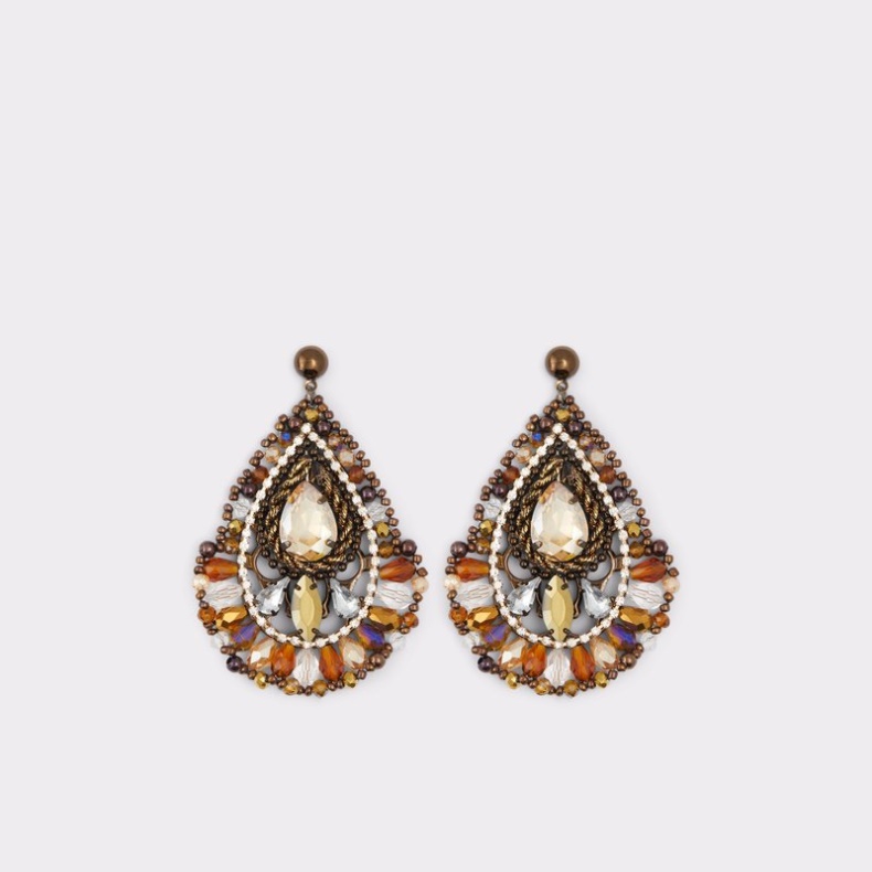 Mode Lysebrun Aldo Toama