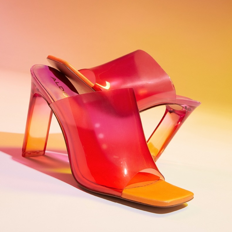 Mode Aldo Ybendaviel Pink