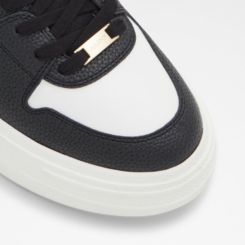 Zeus Lav Top Sneaker Lug Sole Fashion Aldo